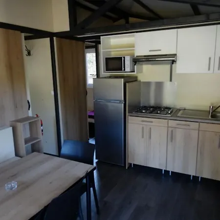 Petralegna Σαλέ *