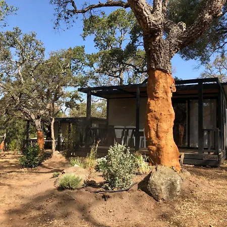 Petralegna Σαλέ *